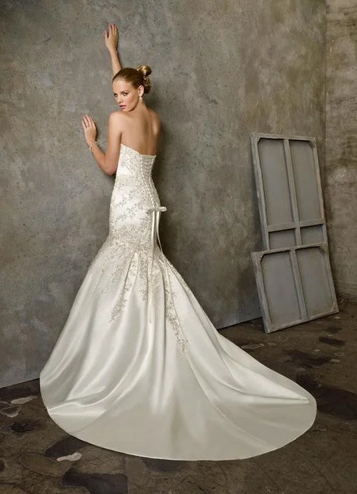 Mori Lee 2512